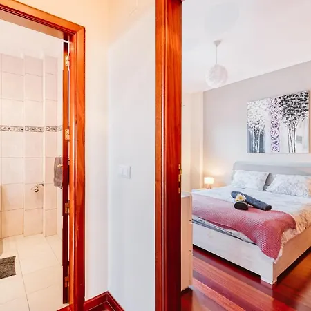 Lovely 2 Bedroom Sea View Apartment Διαμέρισμα Caniço